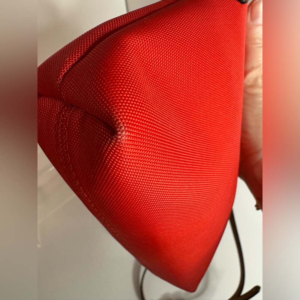☘️#123 Dooney & Bourke Small Red Nylon Crossbody Bag - Picture 7 of 17